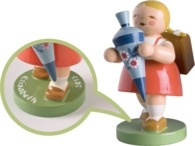 Schulmädchen mit Zöpfen