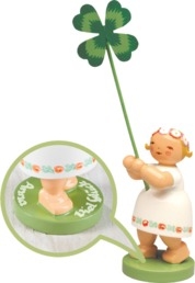 Mädchen mit Kleeblatt