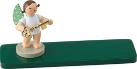 Schatzmeister, Engel mit Schlüssel, vergoldet, auf Sockelplatte